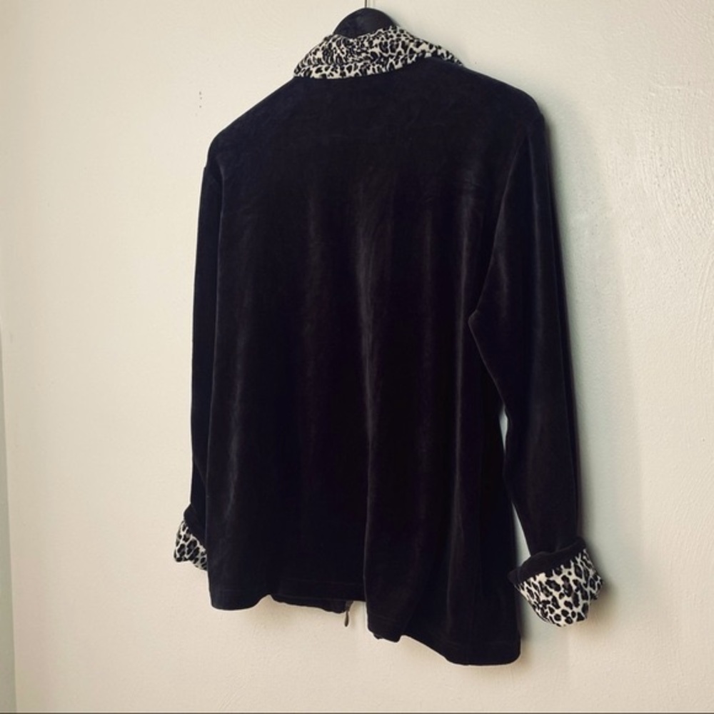 JM Collection Velvet Black Animal Print Trims. Jacket. Sz 12. - Picture 9 of 10